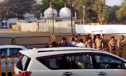 बसंत पंचमी पर MP के विवादित स्थल भोजशाला में श्रद्धालुओं ने पूजा-अर्चना की