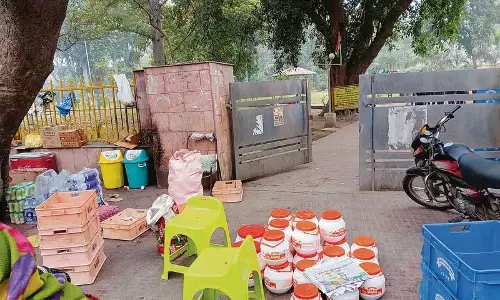Haryana :  हिसार में पार्क का प्रवेश द्वार अवरुद्ध