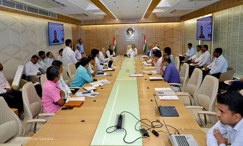 Ajit Pawar ने कृषि क्षेत्र में एआई के उपयोग पर समीक्षा बैठक की अध्यक्षता की