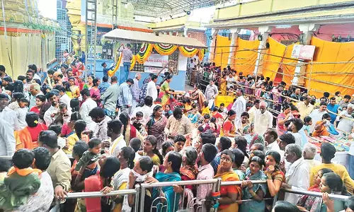 Telangana: वसंत पंचमी के अवसर पर विद्या की जननी सरस्वती का धाम श्रद्धालु पहुंचे