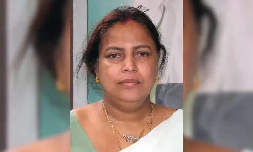 Malda में तृणमूल कांग्रेस विधायक पर सड़क पर हत्या का प्रयास Malda में तृणमूल कांग्रेस विधायक पर सड़क पर हत्या का प्रयास