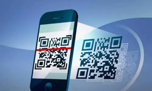 बाइबिल की शिक्षाओं को आगे बढ़ाने वाले QR कोड वाले कार्ड के वितरण पर आपत्ति