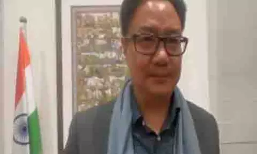 किरेन रिजिजू ने Lok Sabha में विपक्ष के नेता की टिप्पणी की आलोचना की किरेन रिजिजू ने Lok Sabha में विपक्ष के नेता की टिप्पणी की आलोचना की