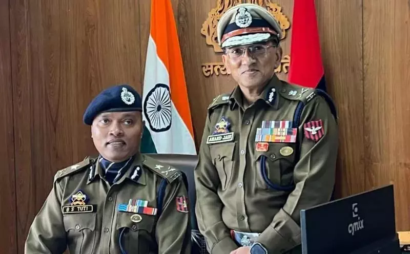 भीम सेन टूटी ने जम्मू जोन के आईजीपी का कार्यभार संभाला भीम सेन टूटी ने जम्मू जोन के आईजीपी का कार्यभार संभाला