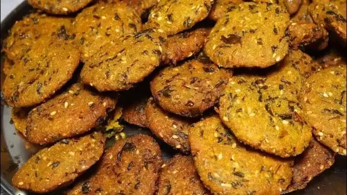 Methi Vada Recipe:शाम के स्नैक्स में इस बार मेथी वड़ा बनाएं