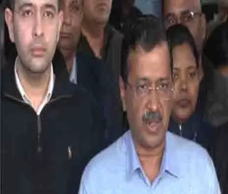 आप के अरविंद केजरीवाल और CM आतिशी ने चुनाव आयोग के साथ हिंसा और गुंडागर्दी के मुद्दों पर चर्चा की