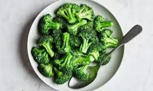 Malai Broccoli: लंच में बनाएं टेस्टी मलाई ब्रोकली