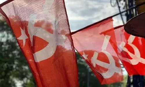 CPM  ने कांग्रेस पर अपना रुख दोहराया, स्वतंत्र राजनीतिक आधार का आह्वान किया