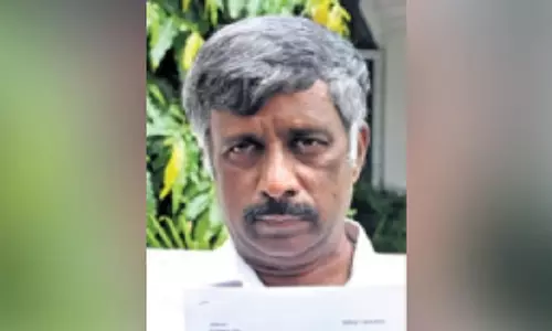 Karnataka: कार्यकर्ता स्नेहामयी ने सिद्धारमैया के परिवार के खिलाफ शिकायत दर्ज कराई Karnataka: कार्यकर्ता स्नेहामयी ने सिद्धारमैया के परिवार के खिलाफ शिकायत दर्ज कराई