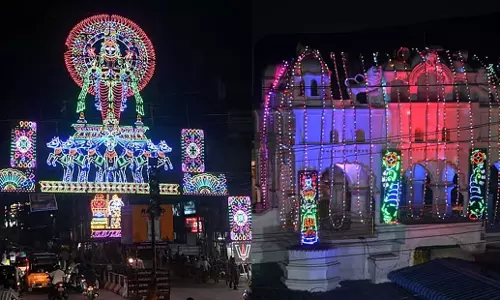 Andhra: रथ सप्तमी के अवसर पर अरासविल्ली मंदिर में हजारों लोग उमड़े