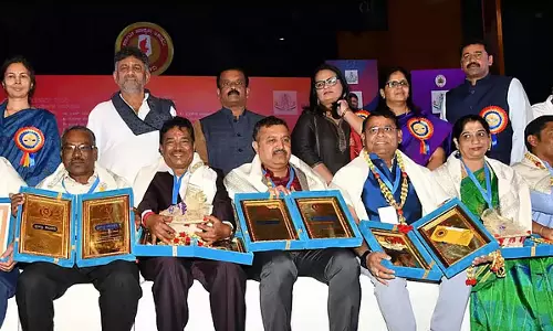 पत्रकारों को परिसर उपलब्ध कराने को प्राथमिकता दी जाएगी: DK Shivakumar पत्रकारों को परिसर उपलब्ध कराने को प्राथमिकता दी जाएगी: DK Shivakumar