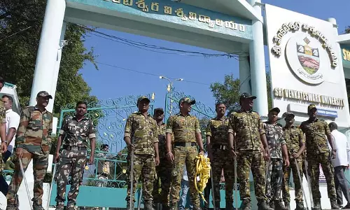 TDP को नगर निकाय चुनाव में बड़ी जीत, तिरुपति में तनाव TDP को नगर निकाय चुनाव में बड़ी जीत, तिरुपति में तनाव