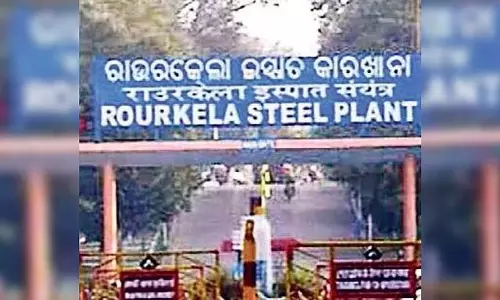 RSP अनुबंध श्रमिकों की ताकत बढ़ी, दुर्घटनाओं के प्रति उनकी संवेदनशीलता भी बढ़ी RSP अनुबंध श्रमिकों की ताकत बढ़ी, दुर्घटनाओं के प्रति उनकी संवेदनशीलता भी बढ़ी