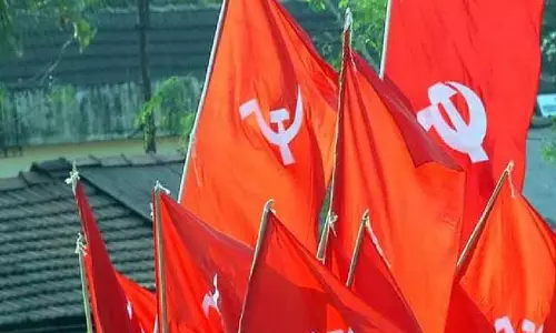 Kerala : अल्पसंख्यकों के बीच सीपीएम के प्रभाव को कम करने की कोशिश कर रहे Kerala : अल्पसंख्यकों के बीच सीपीएम के प्रभाव को कम करने की कोशिश कर रहे