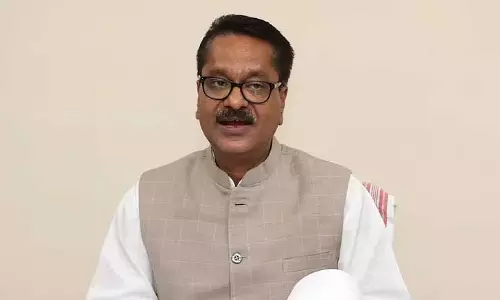 Assam : कैबिनेट मंत्री अशोक सिंघल ने सरस्वती पूजा पर LOKD कॉलेज का दौरा किया Assam : कैबिनेट मंत्री अशोक सिंघल ने सरस्वती पूजा पर LOKD कॉलेज का दौरा किया