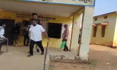 कांग्रेस नेता ने चुनाव अधिकारी को दी धमकी, गिरफ्तार