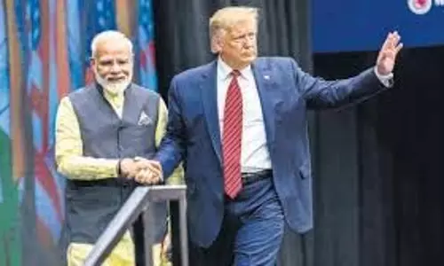 मोदी और अमेरिकी राष्ट्रपति डोनाल्ड ट्रंप की 13 फरवरी को मुलाकात होगी मोदी और अमेरिकी राष्ट्रपति डोनाल्ड ट्रंप की 13 फरवरी को मुलाकात होगी