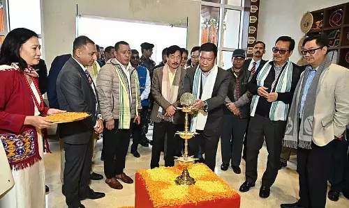 Arunachal के मुख्यमंत्री पेमा खांडू ने नई दिल्ली के द्वारका में अरुणाचल सदन का उद्घाटन Arunachal के मुख्यमंत्री पेमा खांडू ने नई दिल्ली के द्वारका में अरुणाचल सदन का उद्घाटन