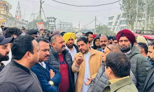 BJP ने मादक पदार्थ से जुड़ी मौतों का आरोप लगाया, पुलिस ने आरोप से किया इनकार