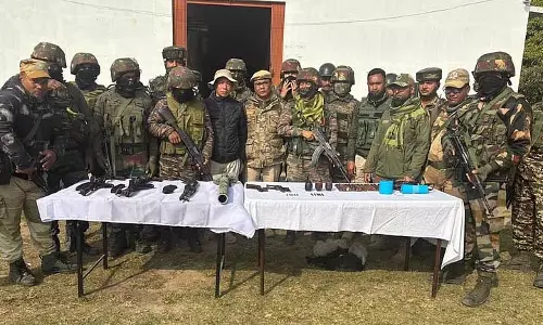 Manipur : सुरक्षा बलों ने बिष्णुपुर में हथियार और विस्फोटक बरामद किए