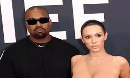 कान्ये वेस्ट ने Grammys 2025 में पत्नी की विवादास्पद नग्न रेड कार्पेट उपस्थिति का बचाव किया