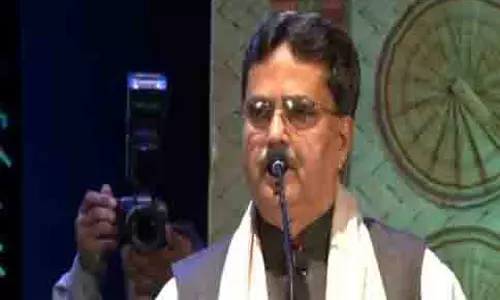 CM साहा ने सहकारी समितियों के विकास और लोगों की आजीविका में सुधार के लिए सरकार के समर्थन की पुष्टि की CM साहा ने सहकारी समितियों के विकास और लोगों की आजीविका में सुधार के लिए सरकार के समर्थन की पुष्टि की