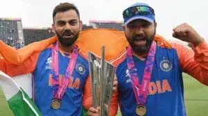 विराट और रोहित का फॉर्म सीटी में भारत की सफलता की कुंजी होगा: रैना विराट और रोहित का फॉर्म सीटी में भारत की सफलता की कुंजी होगा: रैना