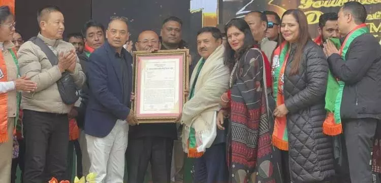 Sikkimese समाज को बाहरी लोगों को हमारे शांतिपूर्ण राज्य को प्रभावित