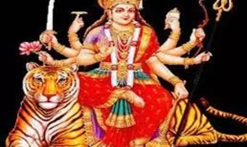 Masik Durg Ashtami 2025: मासिक दुर्गाष्टमी के दिन करें इन मंत्रों का जाप, देवी मां बरसाएंगी कृपा Masik Durg Ashtami 2025: मासिक दुर्गाष्टमी के दिन करें इन मंत्रों का जाप, देवी मां बरसाएंगी कृपा