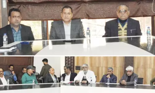 जम्मू-कश्मीर में 70% से अधिक आबादी बागवानी से जुड़ी है: जावेद डार जम्मू-कश्मीर में 70% से अधिक आबादी बागवानी से जुड़ी है: जावेद डार