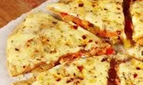 Recipe: खास मौके में बनाएं स्वादिष्ट पिज्जा पराठा