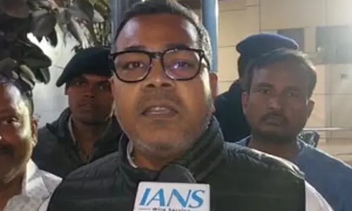 जो पार्टी स्वच्छ सरकार देने का वादा करती रही है, उसे अपने 40 प्रतिशत उम्मीदवार बदलने पड़े : अरुण भारती जो पार्टी स्वच्छ सरकार देने का वादा करती रही है, उसे अपने 40 प्रतिशत उम्मीदवार बदलने पड़े : अरुण भारती