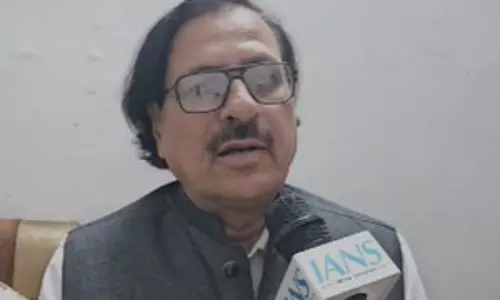 शायर अंजुम बाराबंकवी ने प्रधानमंत्री मोदी के पत्र को लेकर जताई खुशी, कहा-मैं प्रधानमंत्री मोदी का ऋणी हूं शायर अंजुम बाराबंकवी ने प्रधानमंत्री मोदी के पत्र को लेकर जताई खुशी, कहा-मैं प्रधानमंत्री मोदी का ऋणी हूं