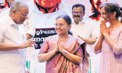 Kerala: सीएम पिनाराई विजयन ने बड़े पैमाने पर कैंसर स्क्रीनिंग अभियान आरोग्यम आनंदम लॉन्च किया
