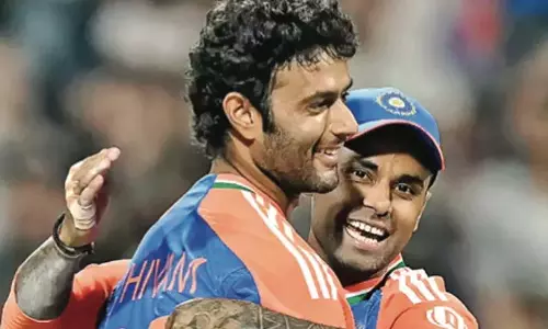 सूर्यकुमार, दुबे रणजी ट्रॉफी क्वार्टर फाइनल के लिए मुंबई टीम में शामिल सूर्यकुमार, दुबे रणजी ट्रॉफी क्वार्टर फाइनल के लिए मुंबई टीम में शामिल