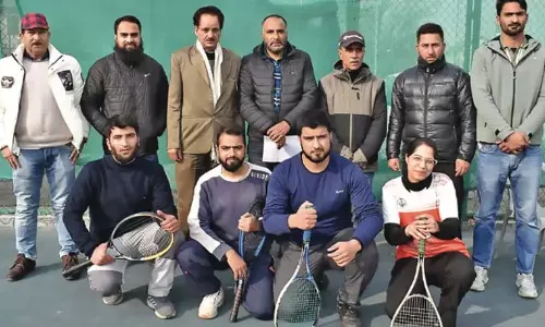 अंतरराष्ट्रीय चैंपियनशिप से पहले अंतिम ट्रायल के लिए जम्मू-कश्मीर के 4 सॉफ्ट टेनिस खिलाड़ी चुने गए अंतरराष्ट्रीय चैंपियनशिप से पहले अंतिम ट्रायल के लिए जम्मू-कश्मीर के 4 सॉफ्ट टेनिस खिलाड़ी चुने गए