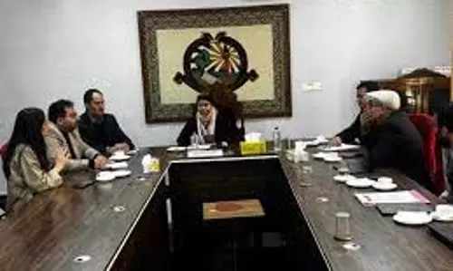 केयू कुलपति ने सीसीपीसी में UPSC आवासीय कोचिंग कार्यक्रम की प्रगति की समीक्षा की केयू कुलपति ने सीसीपीसी में UPSC आवासीय कोचिंग कार्यक्रम की प्रगति की समीक्षा की