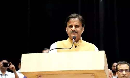 Bhopal: स्वास्थ्य क्षेत्र को निरंतर उन्नत किया जा रहा: उप मुख्यमंत्री श्री राजेंद्र शुक्ल Bhopal: स्वास्थ्य क्षेत्र को निरंतर उन्नत किया जा रहा: उप मुख्यमंत्री श्री राजेंद्र शुक्ल