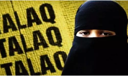 बच्चे कब देगी...सामने आया ट्रिपल तलाक का मामला, अब मुश्किल में पति बच्चे कब देगी...सामने आया ट्रिपल तलाक का मामला, अब मुश्किल में पति