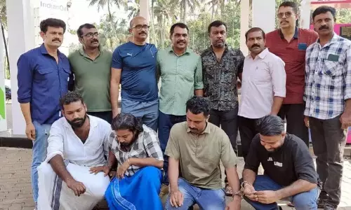 बैंड ड्रम के अंदर रखी गई 18.5 किलोग्राम गांजा: चार लोग गिरफ्तार