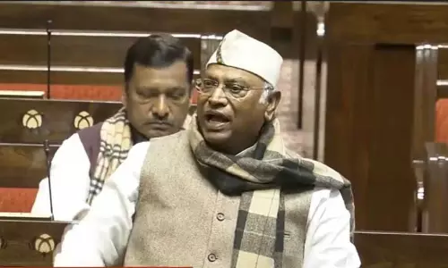 चुप, चुप, चुप... , भड़क गए कांग्रेस अध्यक्ष मल्लिकार्जुन खड़गे, रौद्र रूप वाला VIDEO