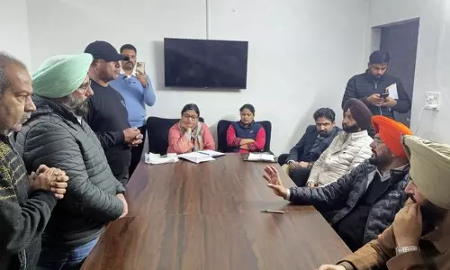 Dhaliwal ने किसानों की मांगें पूरी न करने के लिए केंद्र सरकार की आलोचना की Dhaliwal ने किसानों की मांगें पूरी न करने के लिए केंद्र सरकार की आलोचना की