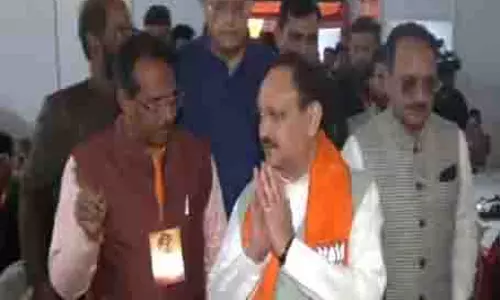 JP नड्डा, वीरेंद्र सचदेवा और हर्ष मल्होत्रा दिल्ली बीजेपी कार्यालय पहुंचे JP नड्डा, वीरेंद्र सचदेवा और हर्ष मल्होत्रा दिल्ली बीजेपी कार्यालय पहुंचे