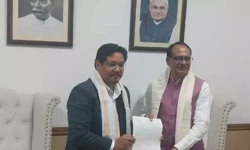 Meghalaya : शिवराज सिंह चौहान से मुलाकात कर मनरेगा मुद्दों पर चर्चा की Meghalaya : शिवराज सिंह चौहान से मुलाकात कर मनरेगा मुद्दों पर चर्चा की
