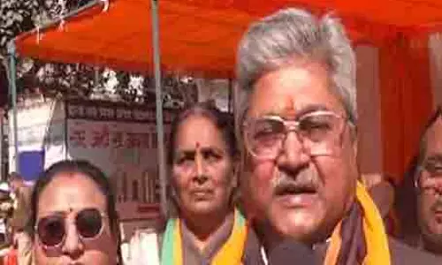 AAP सरकार के तहत दिल्ली वेंटिलेटर पर है: मतदान के बीच भाजपा के दुष्यंत गौतम ने आप पर बोला हमला
