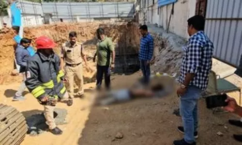 Hyderabad में दीवार गिरने से तीन मजदूरों की मौत Hyderabad में दीवार गिरने से तीन मजदूरों की मौत