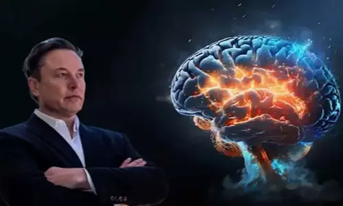 Neuralink ब्रेन चिप ने लकवाग्रस्त मरीज को विचार-नियंत्रित रोबोटिक हाथ से लिखने में सक्षम बनाया