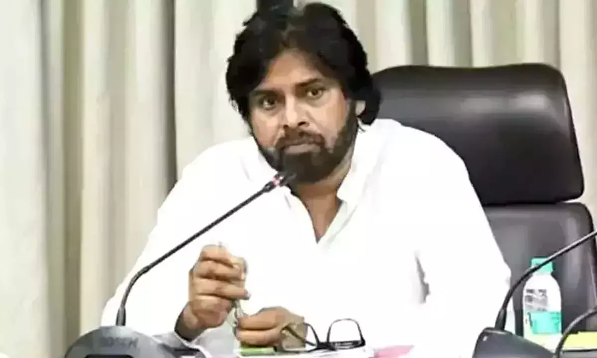 Pawan Kalyan बुखार और स्पोंडिलाइटिस से बीमार, सरकारी कार्यक्रम रद्द