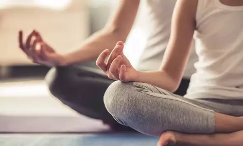 Benefits Of Meditation: मेडिटेशन के लिए जरूर निकालें थोड़ा समय, शरीर को मिलते हैं इससे कई फायदे Benefits Of Meditation: मेडिटेशन के लिए जरूर निकालें थोड़ा समय, शरीर को मिलते हैं इससे कई फायदे
