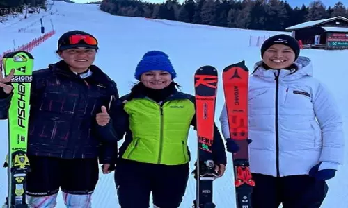 Himachal: कुल्लू की 3 महिलाएं एशियाई शीतकालीन खेलों में भारत का प्रतिनिधित्व करेंगी Himachal: कुल्लू की 3 महिलाएं एशियाई शीतकालीन खेलों में भारत का प्रतिनिधित्व करेंगी